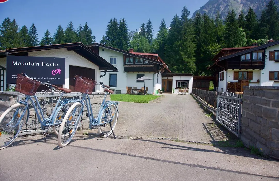 Mountain Hostel City-1